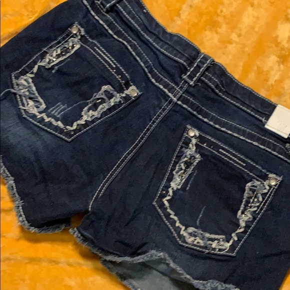 Maurice Jean shorts - Picture 8 of 9